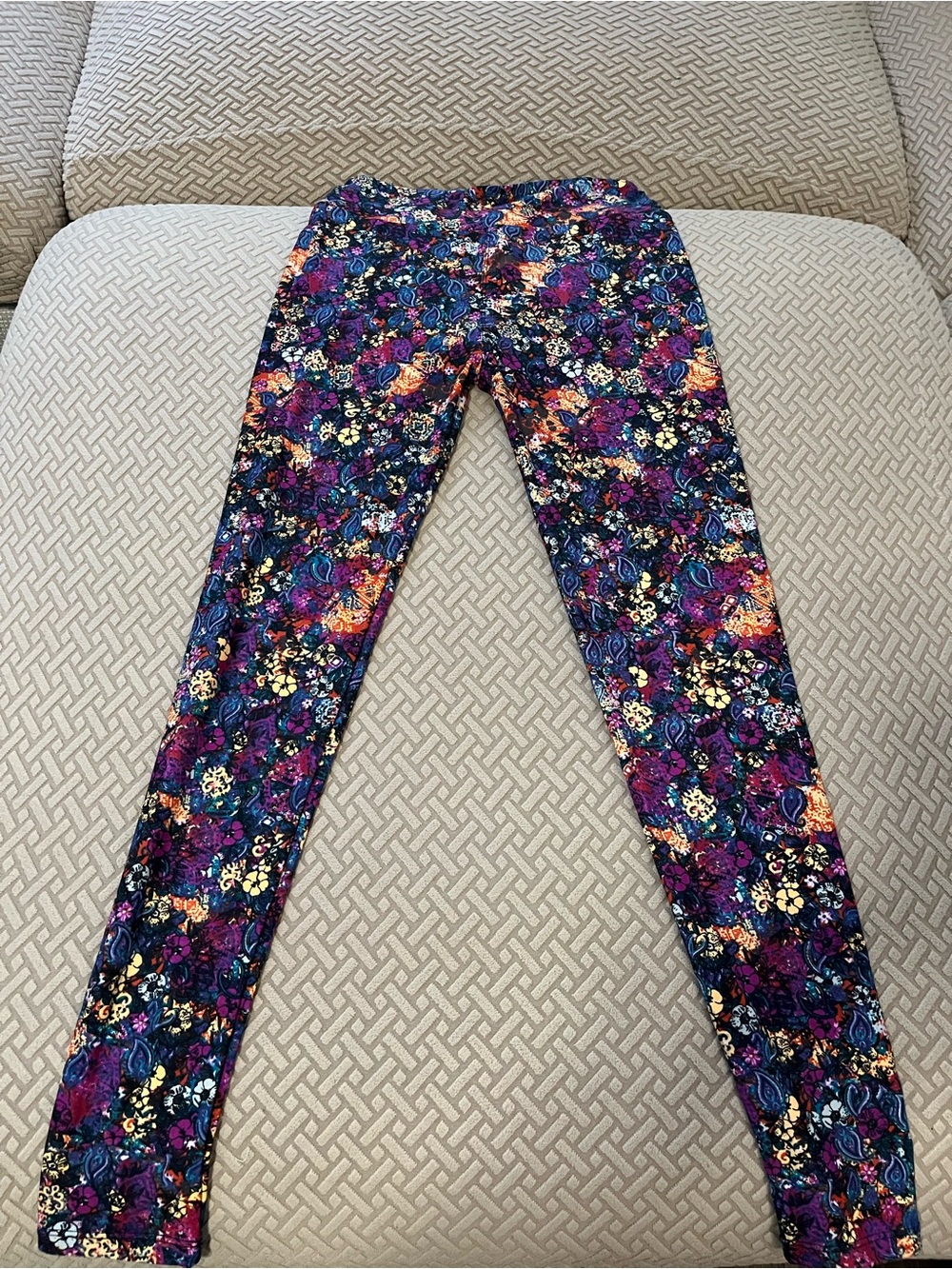 LuLaRoe Purple Multi Floral Leggings
